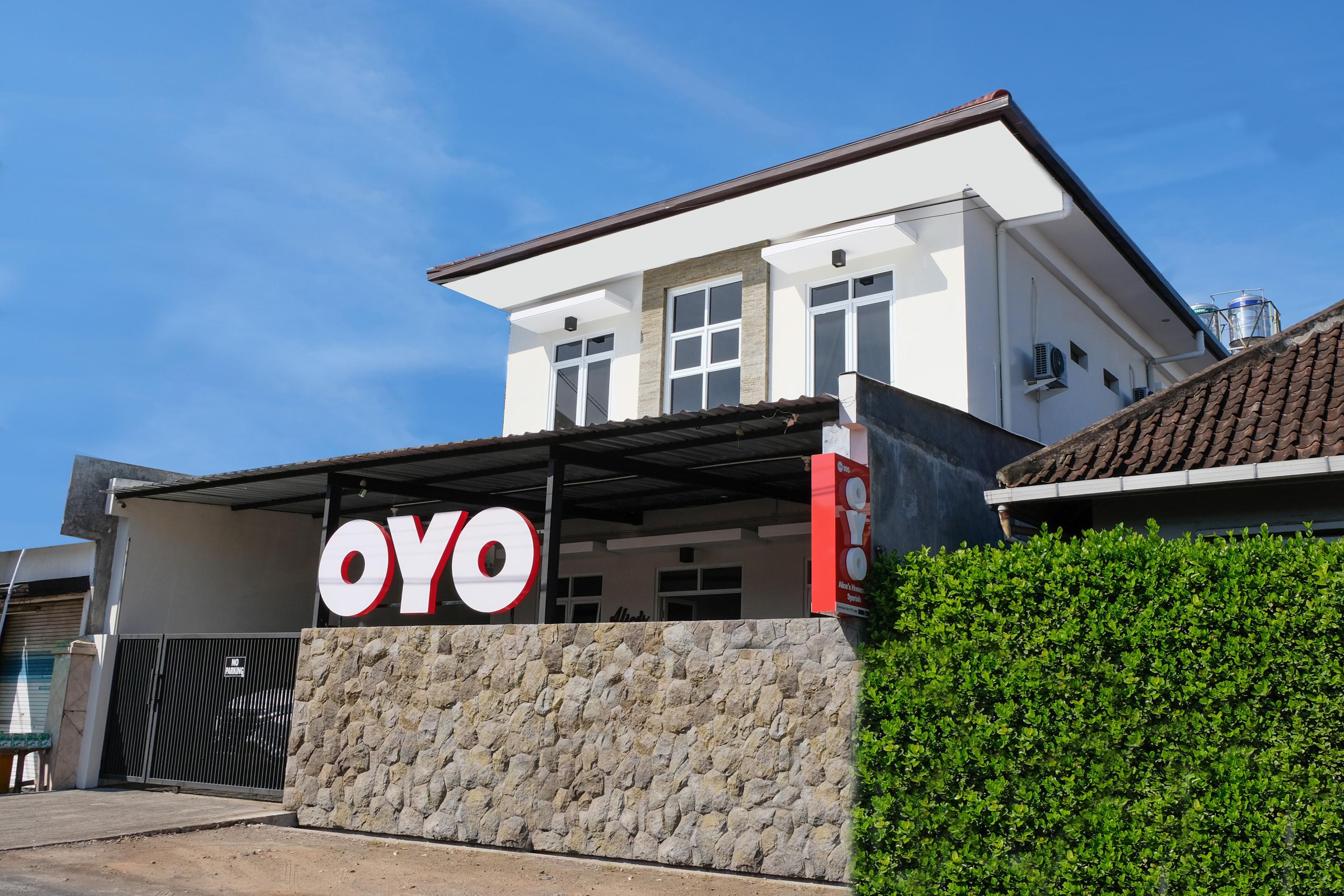 Super Oyo 995 Alice'S Homestay Syariah Jembel Exterior foto
