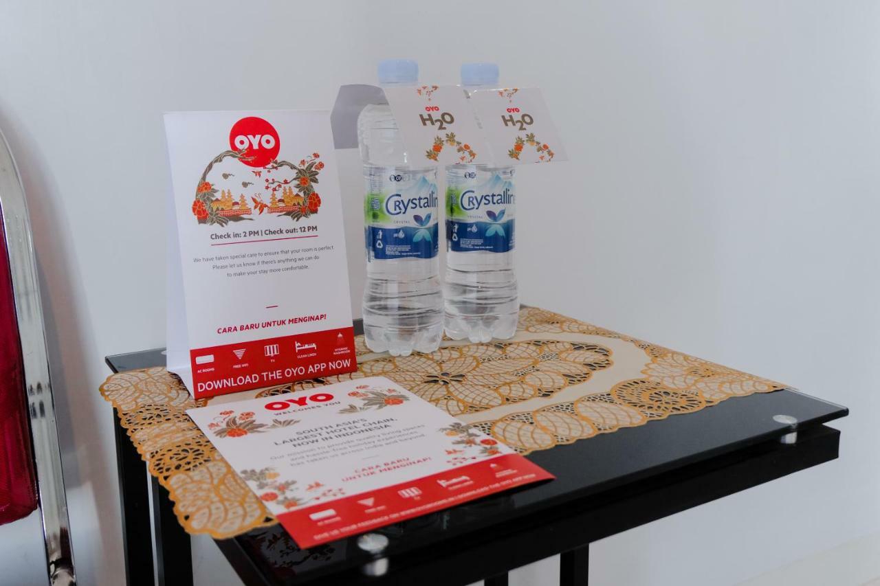 Super Oyo 995 Alice'S Homestay Syariah Jembel Exterior foto